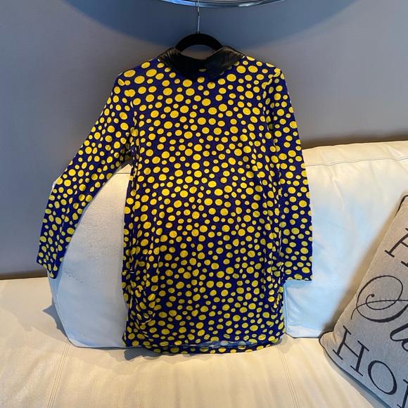 NEW NWT - very fashionable top - leather Peter Pan collar polka dots - size XL - Picture 2 of 7